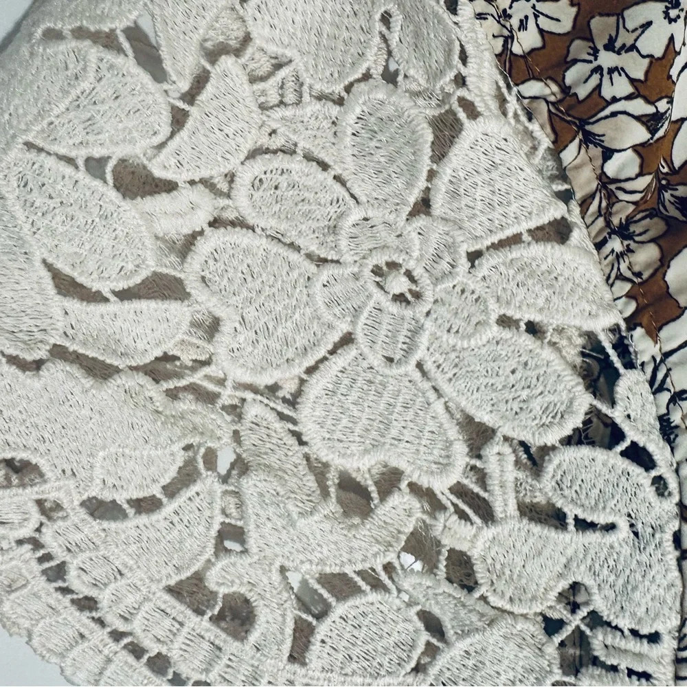 Floral Lace Trim Top - Brown - Picture 9 of 13